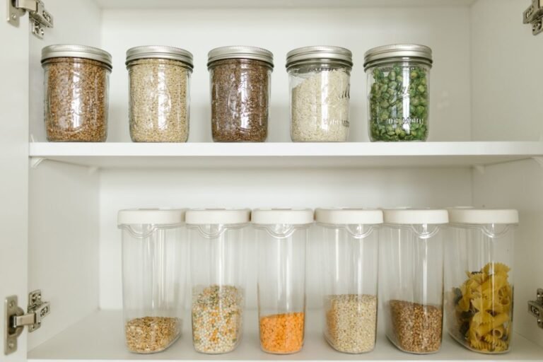 Como Organizar Despensa com Containers Plásticos: O Guia Definitivo para uma Cozinha Funcional